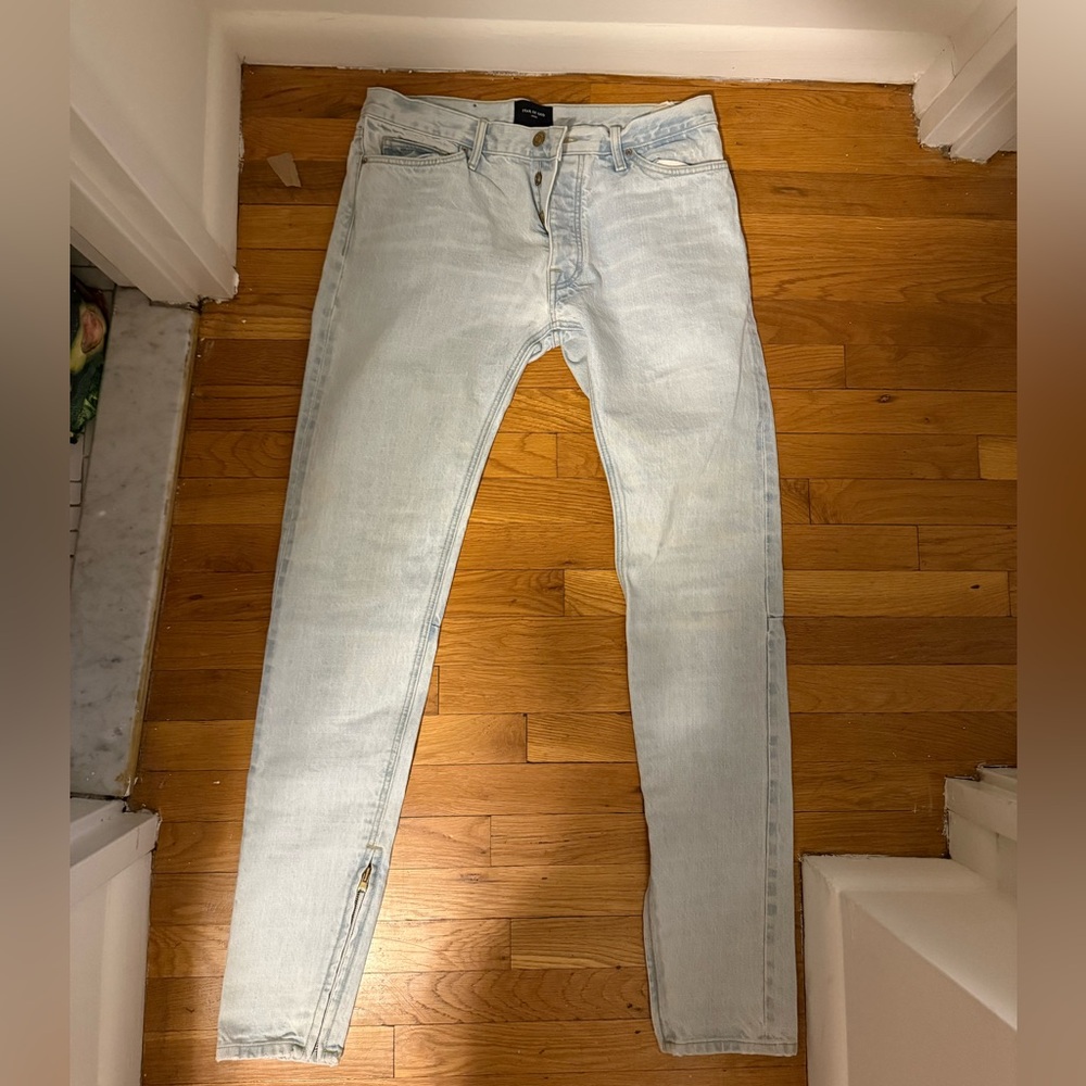 Men’s Fear of God light wash jean